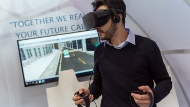A guy on a VR googles.